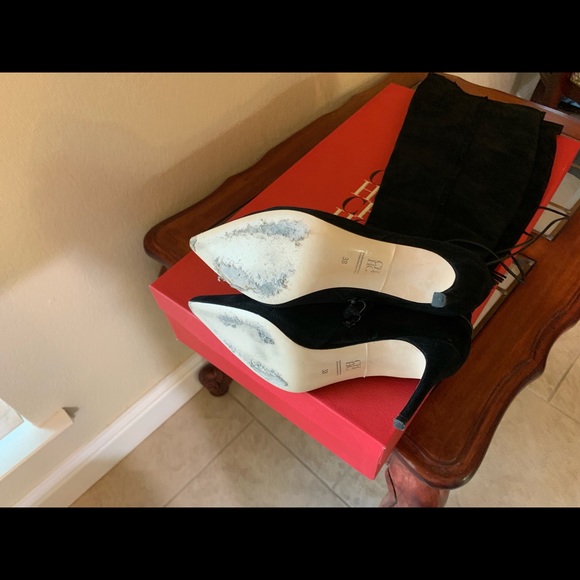 Carolina Herrera women’s boots suede size 8 - Picture 2 of 7